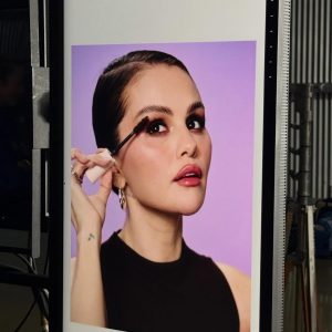 4 June: check out new picture of Selena for Rare Beauty