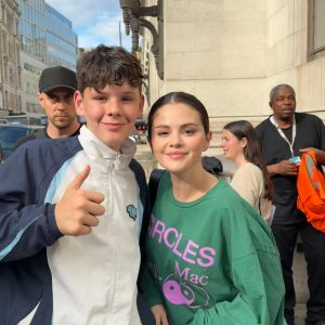 10 July: Selena with a fan in London