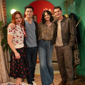 5 August: check out new pics and videos with Selena and other stars from behind the scenes of Wizards Beyond Waverly Place
