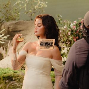 7 August: Selena for Rare Beginnings perfume by Rare Beauty