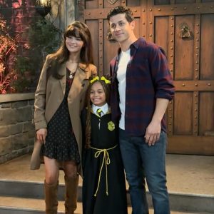9 August: new stills with Selena & David Henrie from Wizards Beyond Waverly Place
