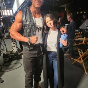 4 August: new pic with Selena from set of ‘Wizards Beyond Waverly Place’